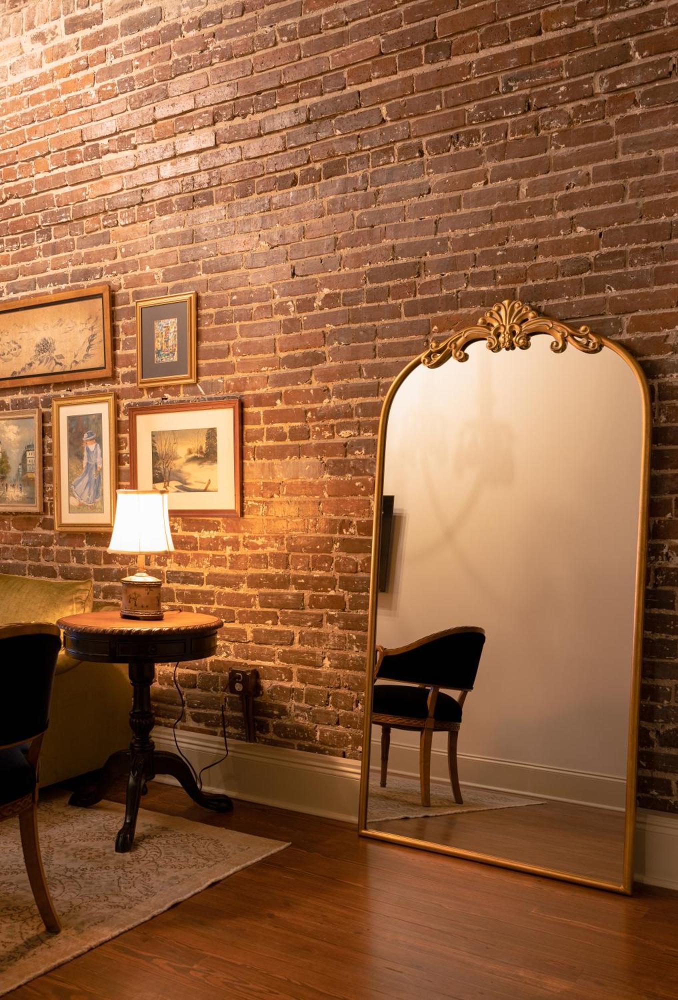 Hotel Cleo, Knoxville Downtown, A Tribute Portfolio Hotel Экстерьер фото