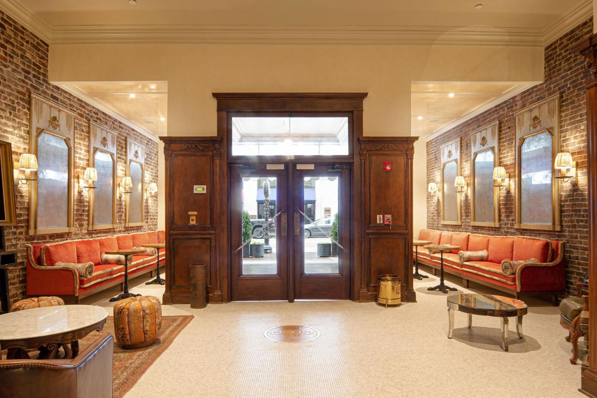 Hotel Cleo, Knoxville Downtown, A Tribute Portfolio Hotel Экстерьер фото