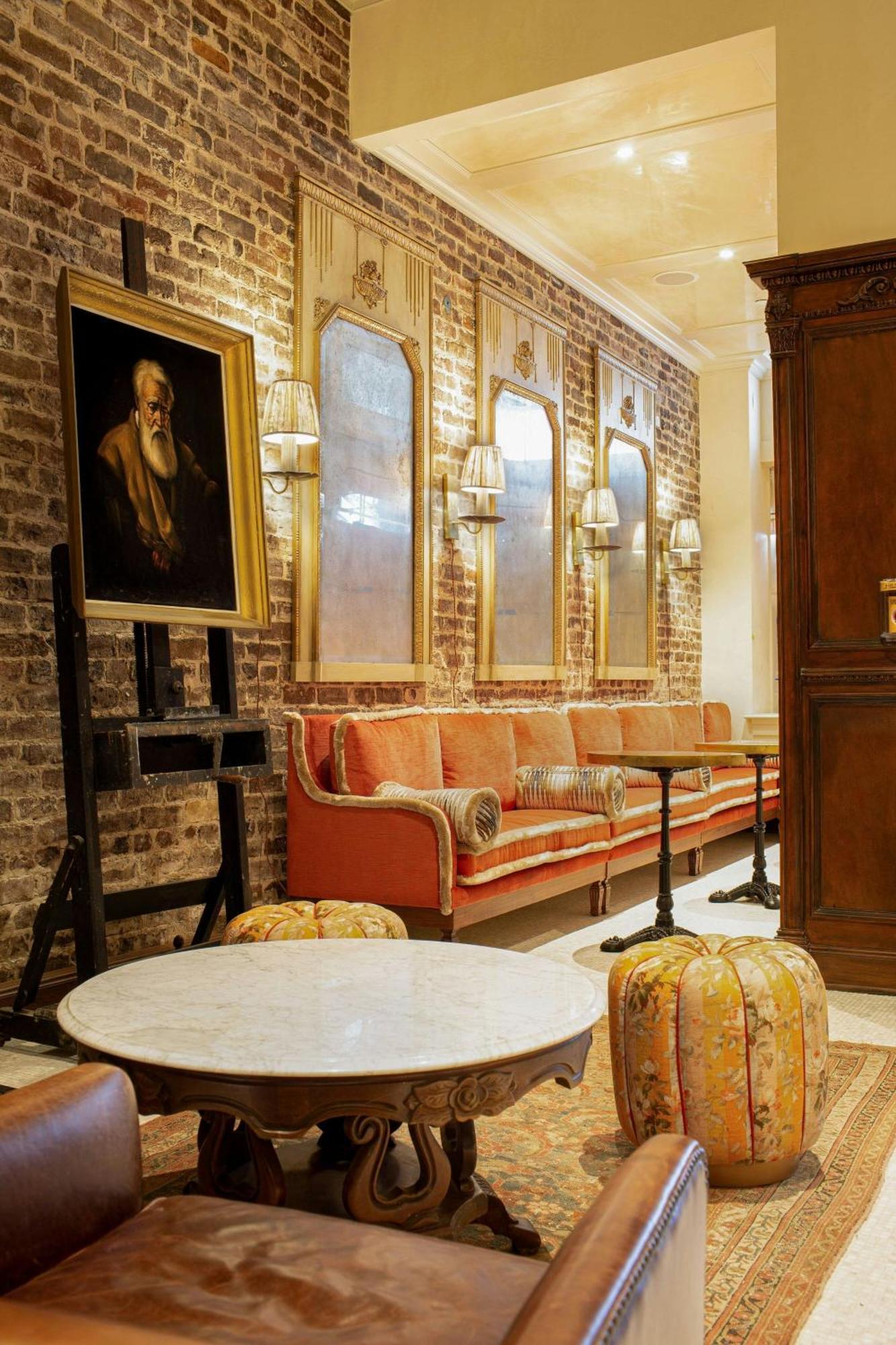 Hotel Cleo, Knoxville Downtown, A Tribute Portfolio Hotel Экстерьер фото